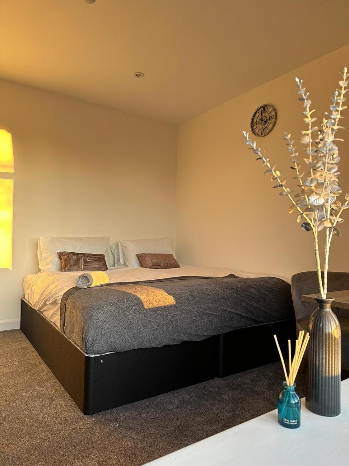 Alban Suites St Albans Buitenkant foto